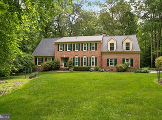 1817 Horseback Trl, Vienna, VA 22182