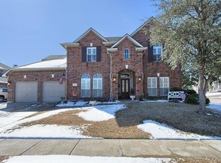 800 Hackberry Ridge Dr, McKinney, TX 75072