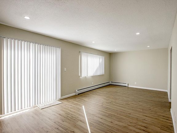 3rd image of 118 Carol Ct #28