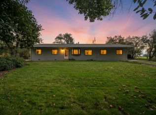 11865 Comstock Ln, Redding, CA 96003