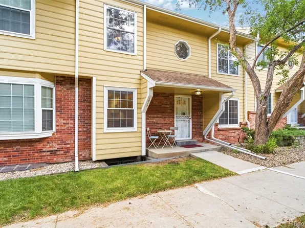 1912 S Balsam Street, Lakewood, CO 80227
