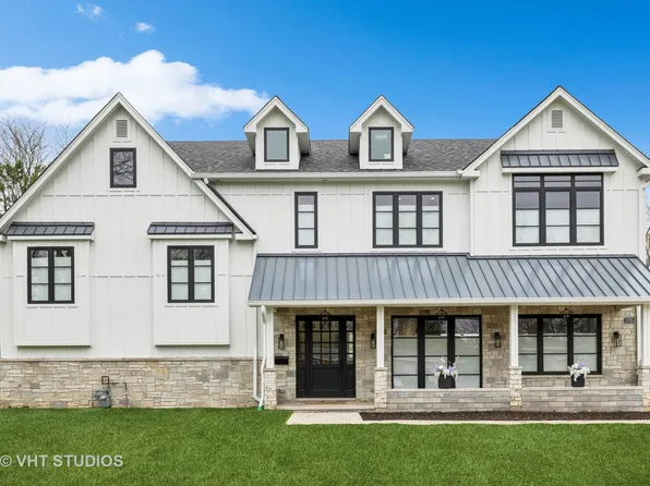3701 Knollwood Ln, Glenview, IL 60025