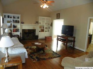 6790 Oak Leaf Ln, Pinson, AL 35126