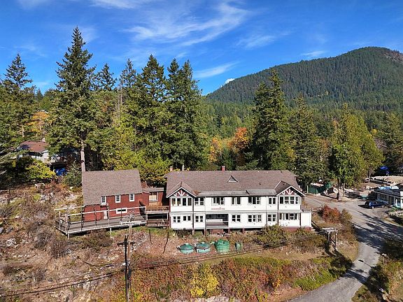 4th image of 4339 Garden Bay Rd