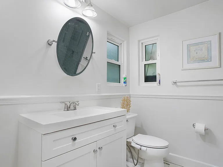 377 Mermaid St — Photo 3