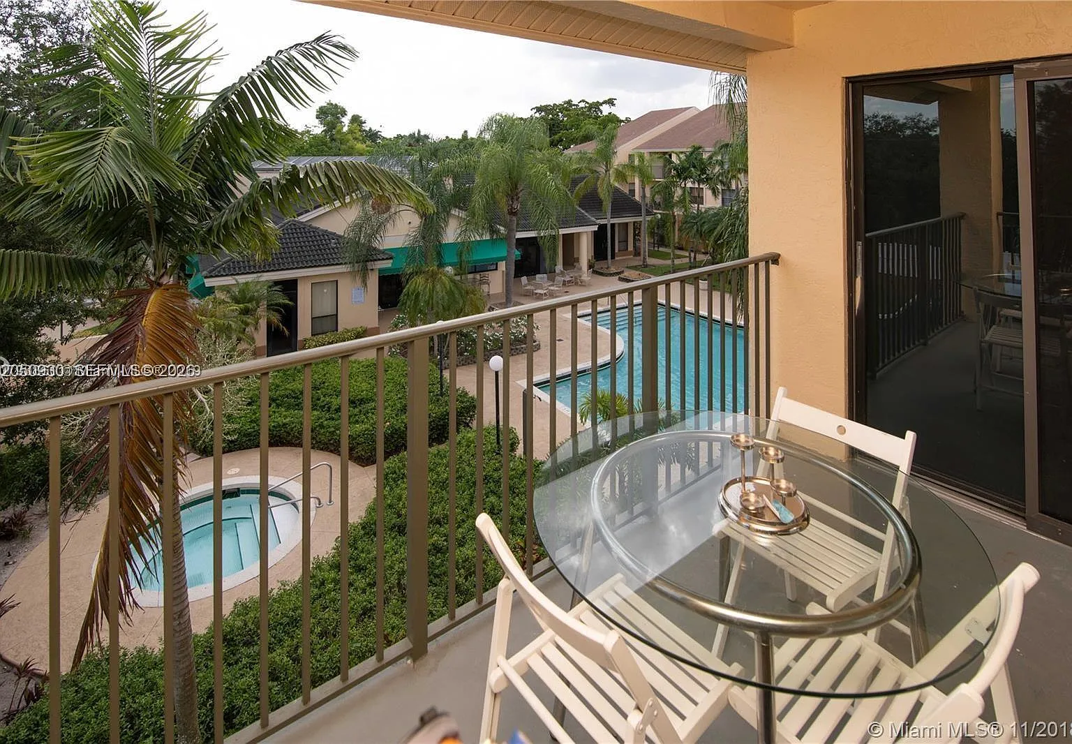 Summerbreeze Condo — Photo 1