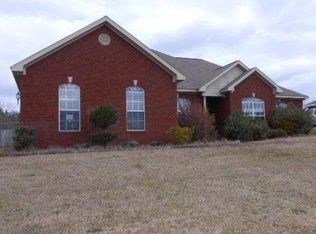 401 Huntington Dr, Enterprise, AL 36330