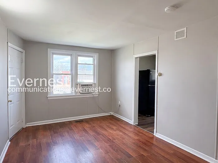 1049 E Patapsco Ave #A — Photo 4