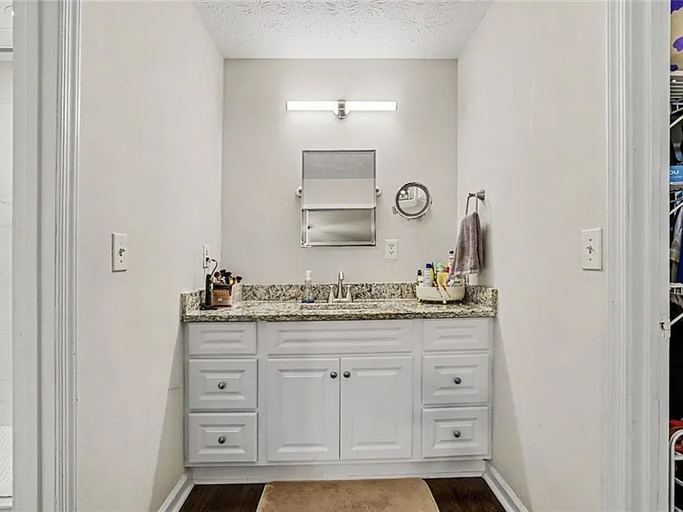 7 Saint Claire Ln NE — Photo 13