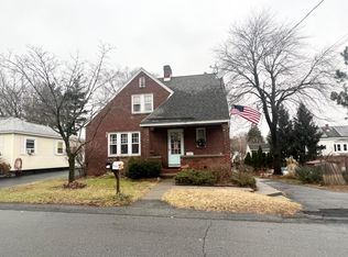 129 Frederick Ave, Albany, NY 12205