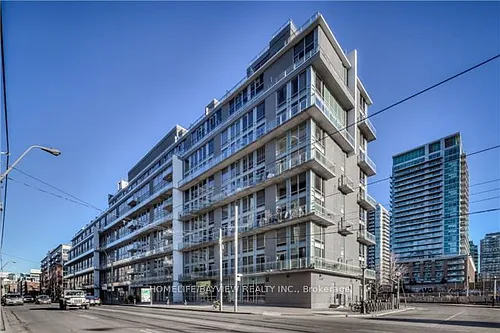 1029 King St W Photo 1