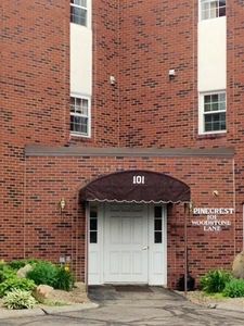 101 Woodstone Ln APT 17, New Kensington, PA, 15068