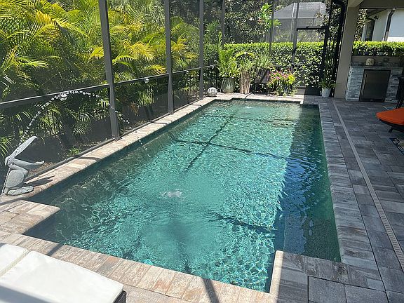 4th image of 12313 Goldenrod Ave