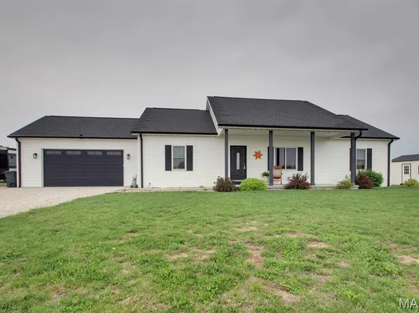 25501 Heritage Ave, Lewistown, MO 63452