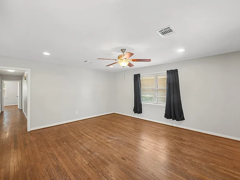9514 Vilven Ln — Photo 5