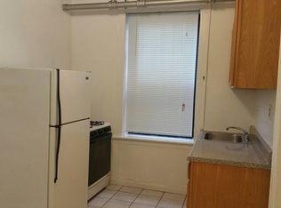 3044 48th St APT 1R, Astoria, NY 11103