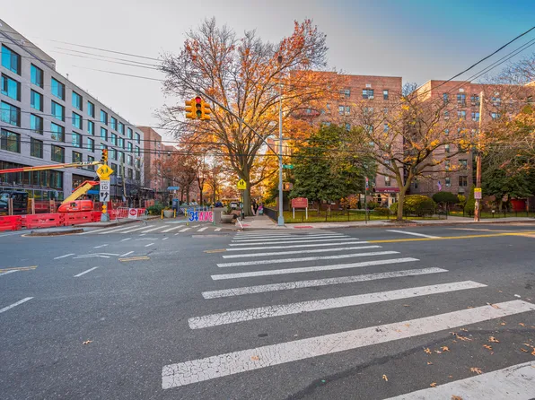 33-44 Junction Boulevard image 5 of 25