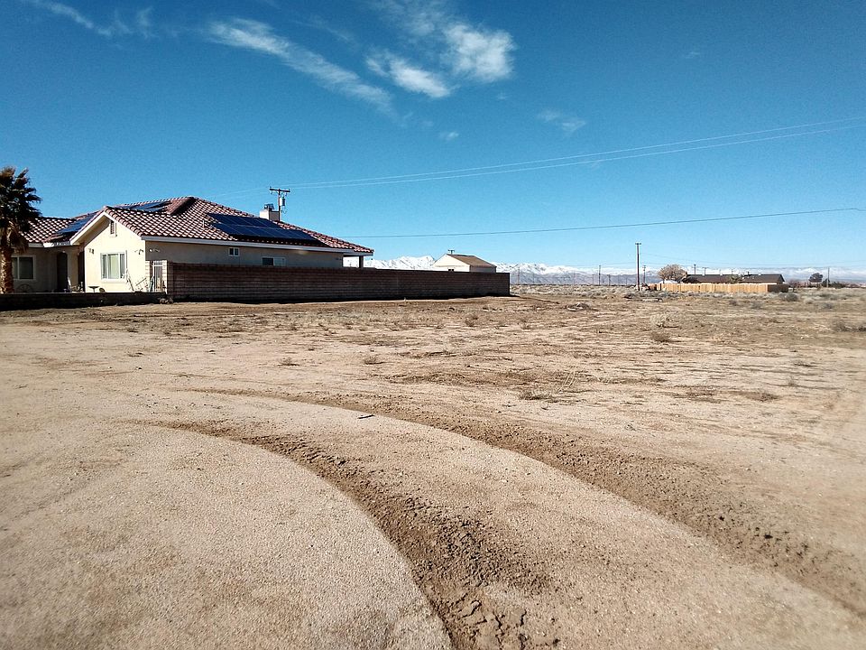 1st image of Fuchsia Ave