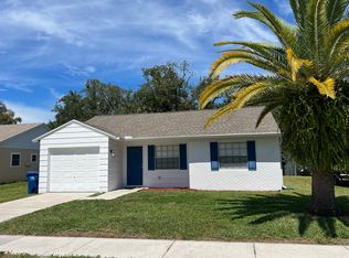 7443 Riverbank Dr, New Port Richey, FL 34655