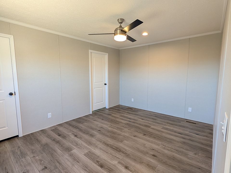 2787 Loch Lomond Dr #341, photo 3