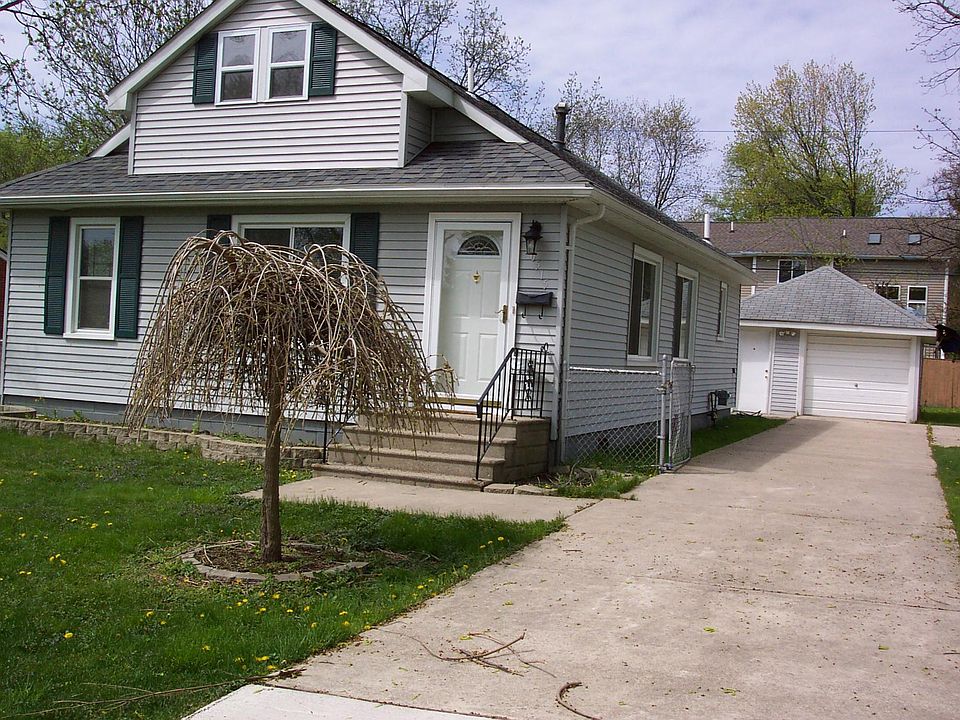 1st image of 30515 Brentwood St
