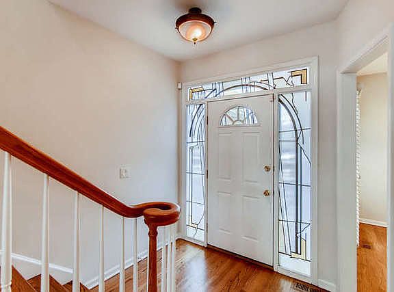 4th image of 2S754 Lakeside Dr #754