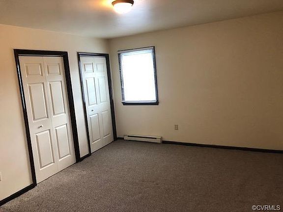 3rd image of 130 Gibbons Ave