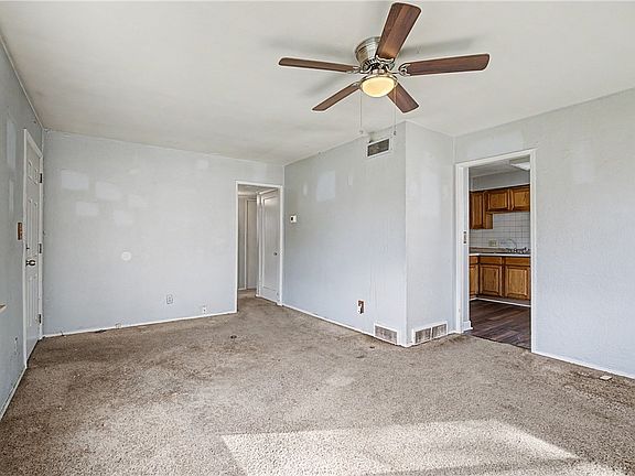 3rd image of 1615 Joselin Rd