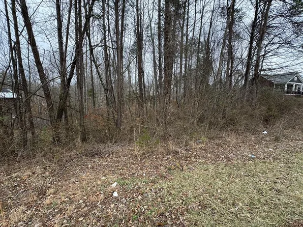 4041 Old Sparta Rd, Cookeville, TN 38506