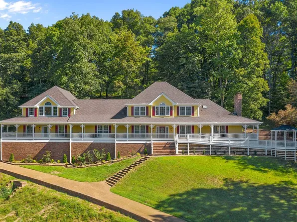 1333 Hogans Branch Rd, Hendersonville, TN 37075