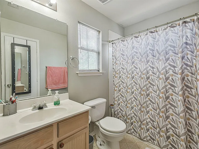 11735 Pebble Sands Dr — Photo 22
