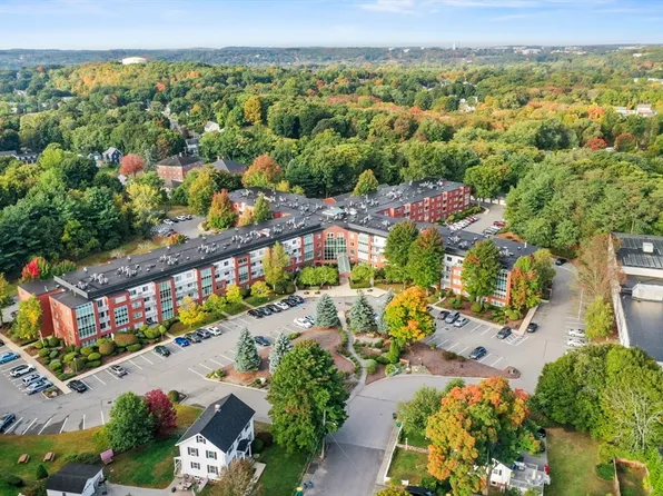 431 Place Ln #431, Woburn, MA 01801