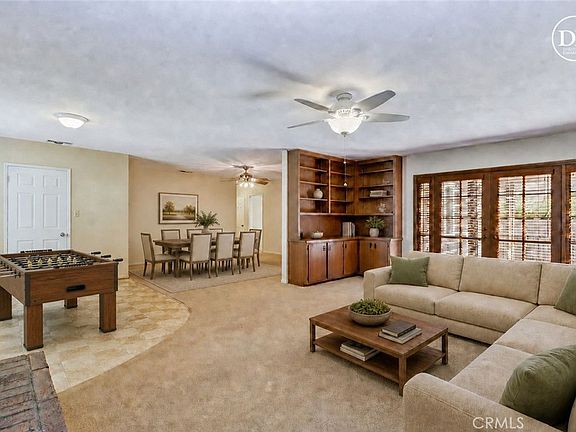 2nd image of 429 Catalpa Ave
