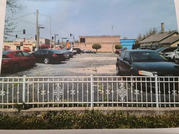 624 N Collins St, Joliet, IL 60432