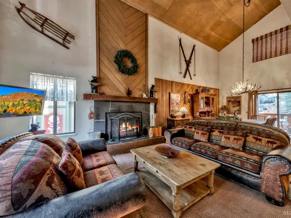 3388 Pine Hill Rd, South Lake Tahoe, CA 96150