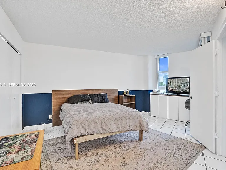 100 Bayview Dr #401 — Photo 26