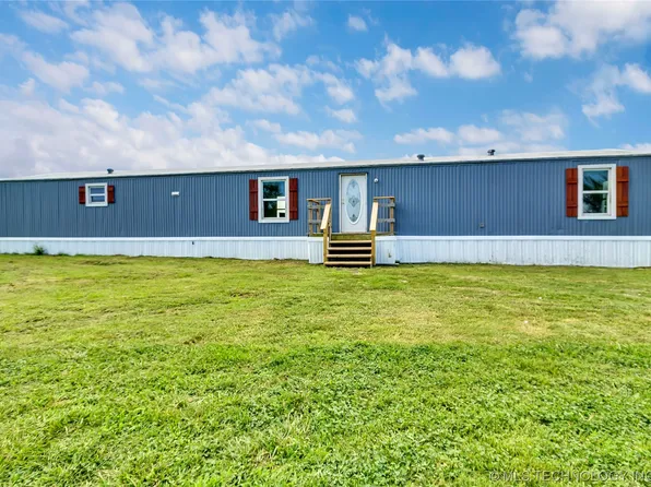 1033 W Haskell Lake Rd, Haskell, OK 74436