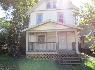 286 Lockert Ct, Akron, OH