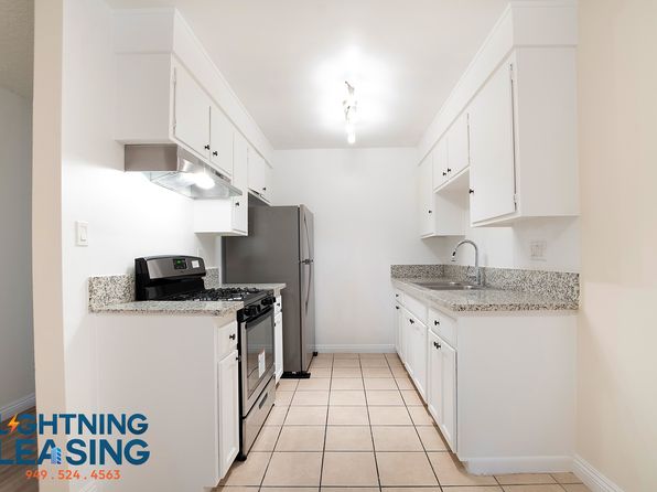 10522 1/2 S Figueroa St #20D