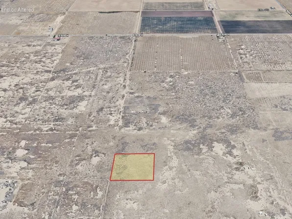 85 East St #H10, Lancaster, CA 93535