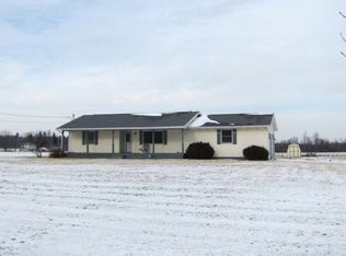 2430 Pero Lake Rd, Lapeer, MI 48446