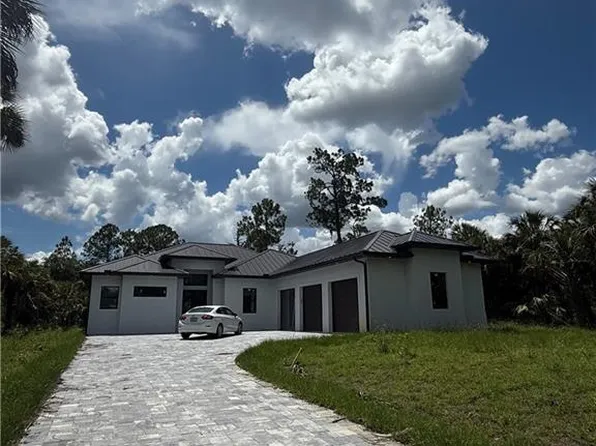 1521 Desoto BLVD S, NAPLES, FL 34117