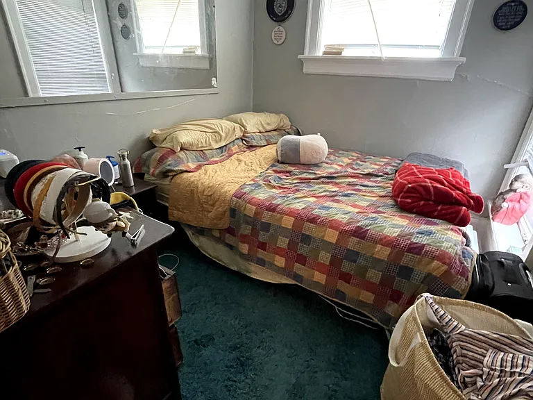 2317 E Park Pl — Photo 7
