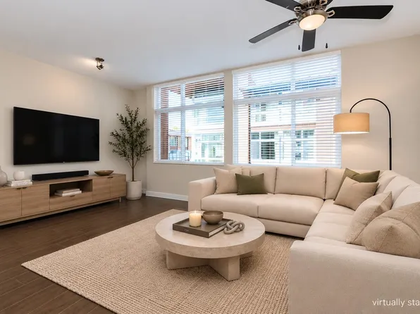 16222 23a Ave #91, Surrey, BC V3Z 6P4