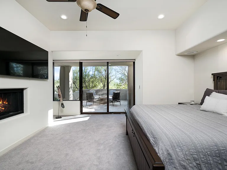 10071 E Graythorn Dr — Photo 10