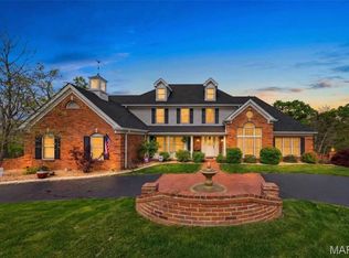 13506 River Forest Pl, Saint Louis, MO