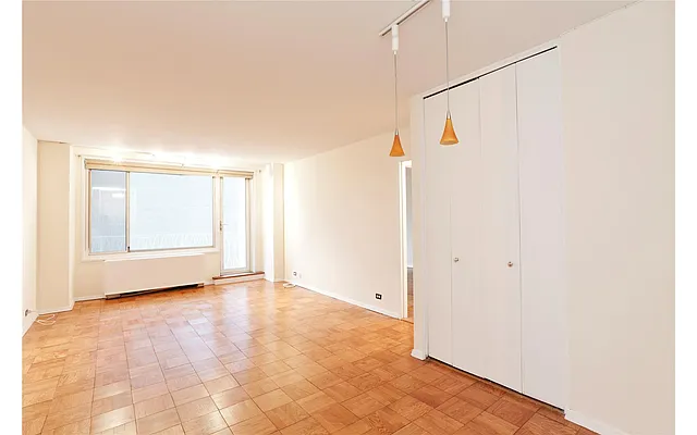 Sold by Douglas Elliman | media 20