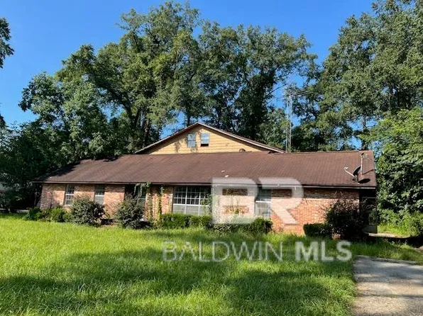 103 Briar Cliff Rd, Brewton, AL 36426