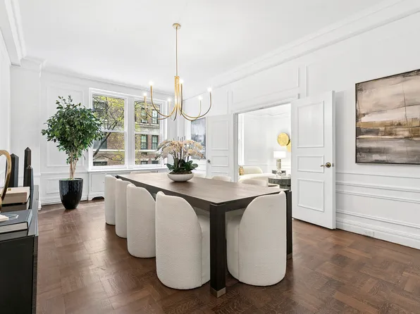 1155 Park Avenue image 3 of 22