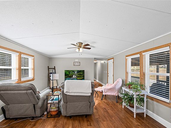 4th image of 254 Williamson Hill Rd